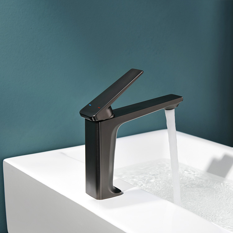 Watermark Gun Gray Bathroom Faucet New Design Hot And Cold Water Single Handle Face Mixer Tap