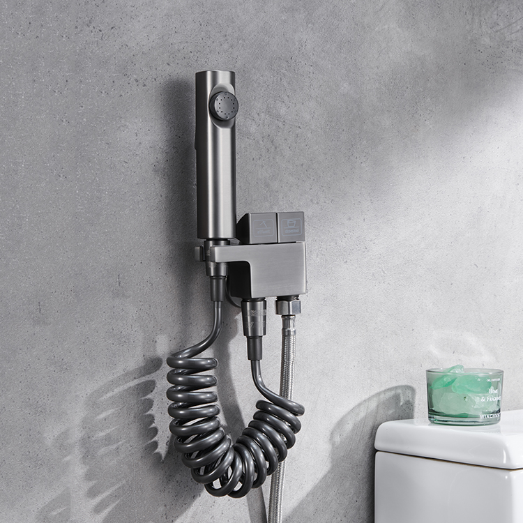 New Design Toilet Shattaf Wall Mounted Personal Hygiene Handheld Bidet Sprayer Health Faucet Bidet Sprayer Set
