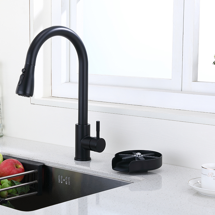 Benefits of a Pull Down Kitchen Faucet/Black Commercial Kitchen Faucet